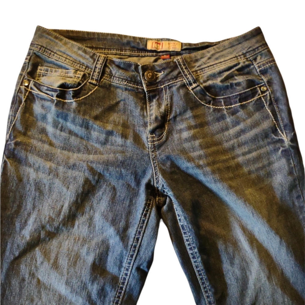 Lei Ashley low-rise slim boot jeans